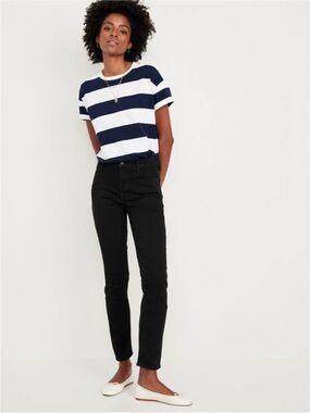 Old Navy Black Petite High-Rise Wow Straight-Leg Jeans